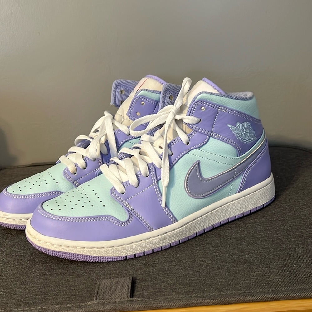 Slightly used Jordan 1 Mid in color Purple Aqua